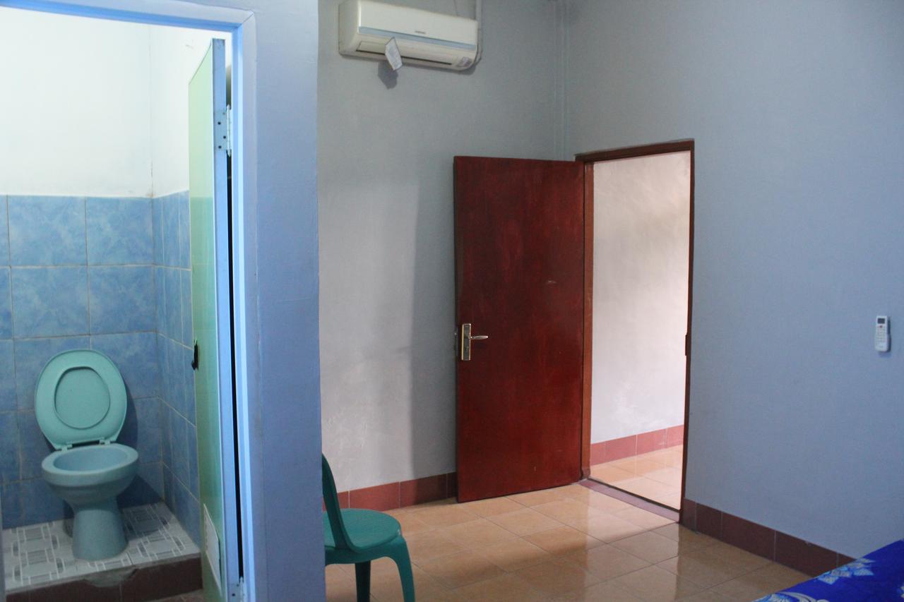 Penginapan Artha Praya Exterior photo
